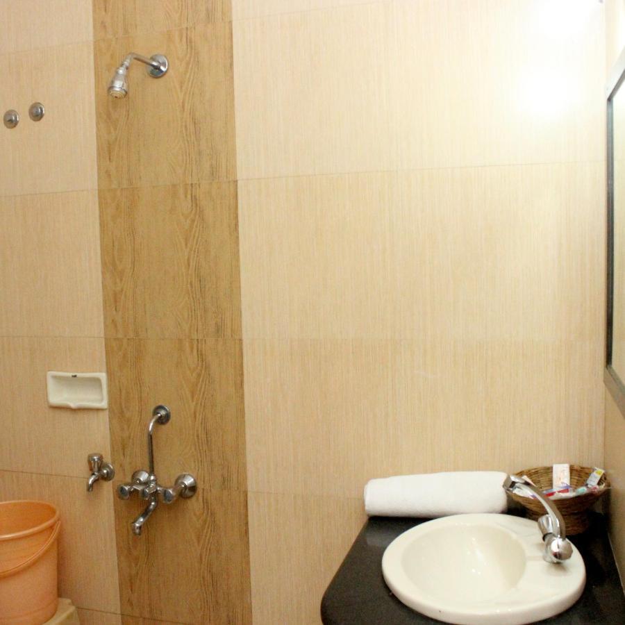 Hotel Manik Moti Lonavala Exterior photo