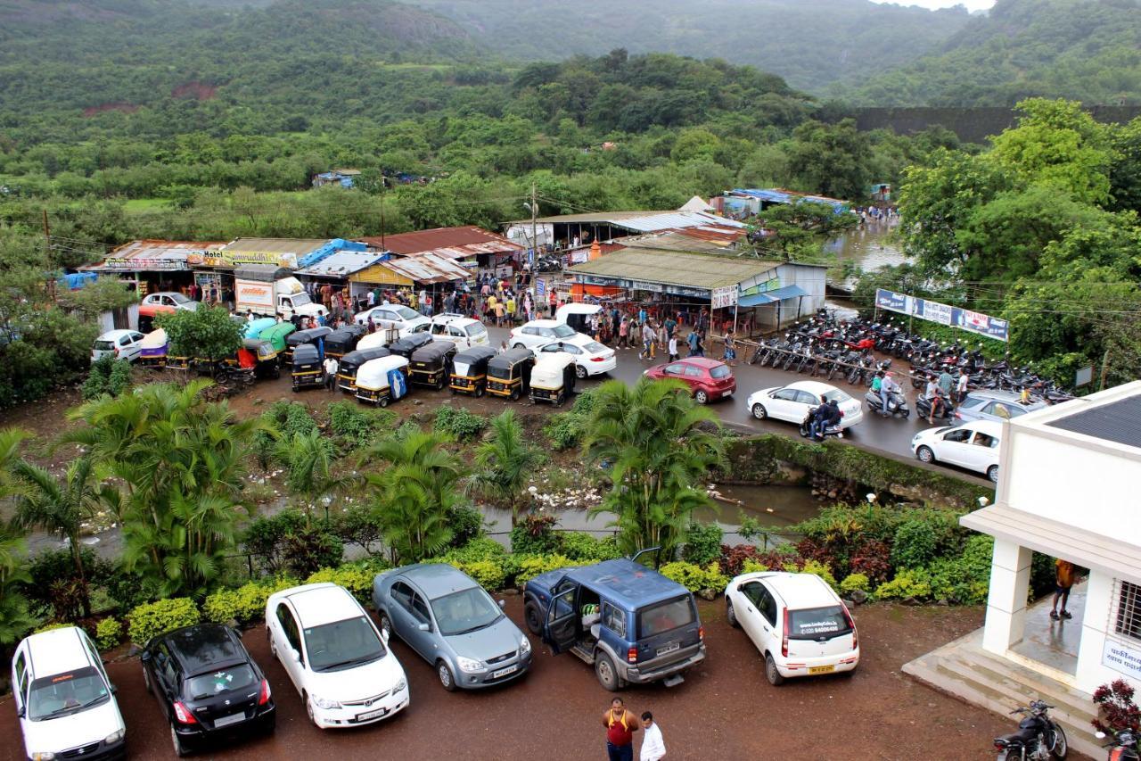 Hotel Manik Moti Lonavala Exterior photo