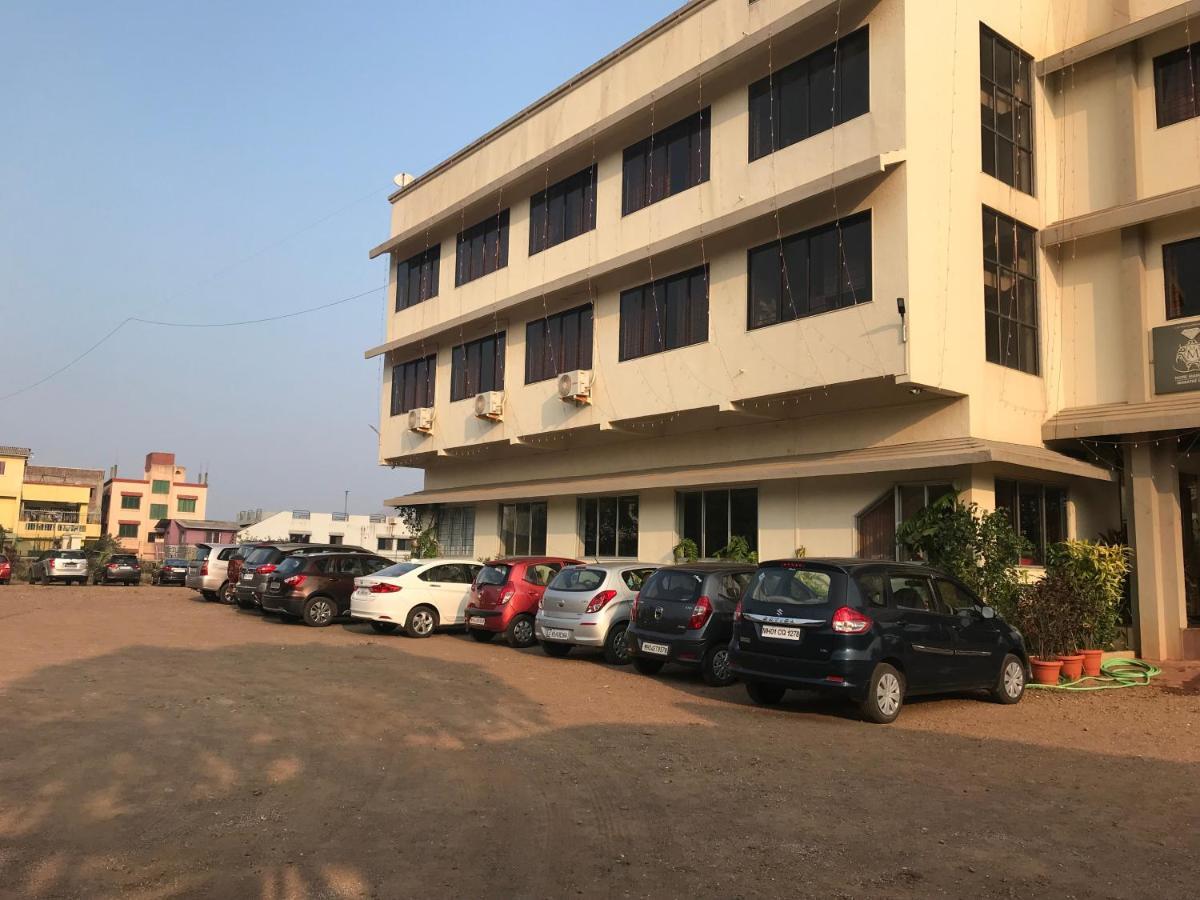 Hotel Manik Moti Lonavala Exterior photo